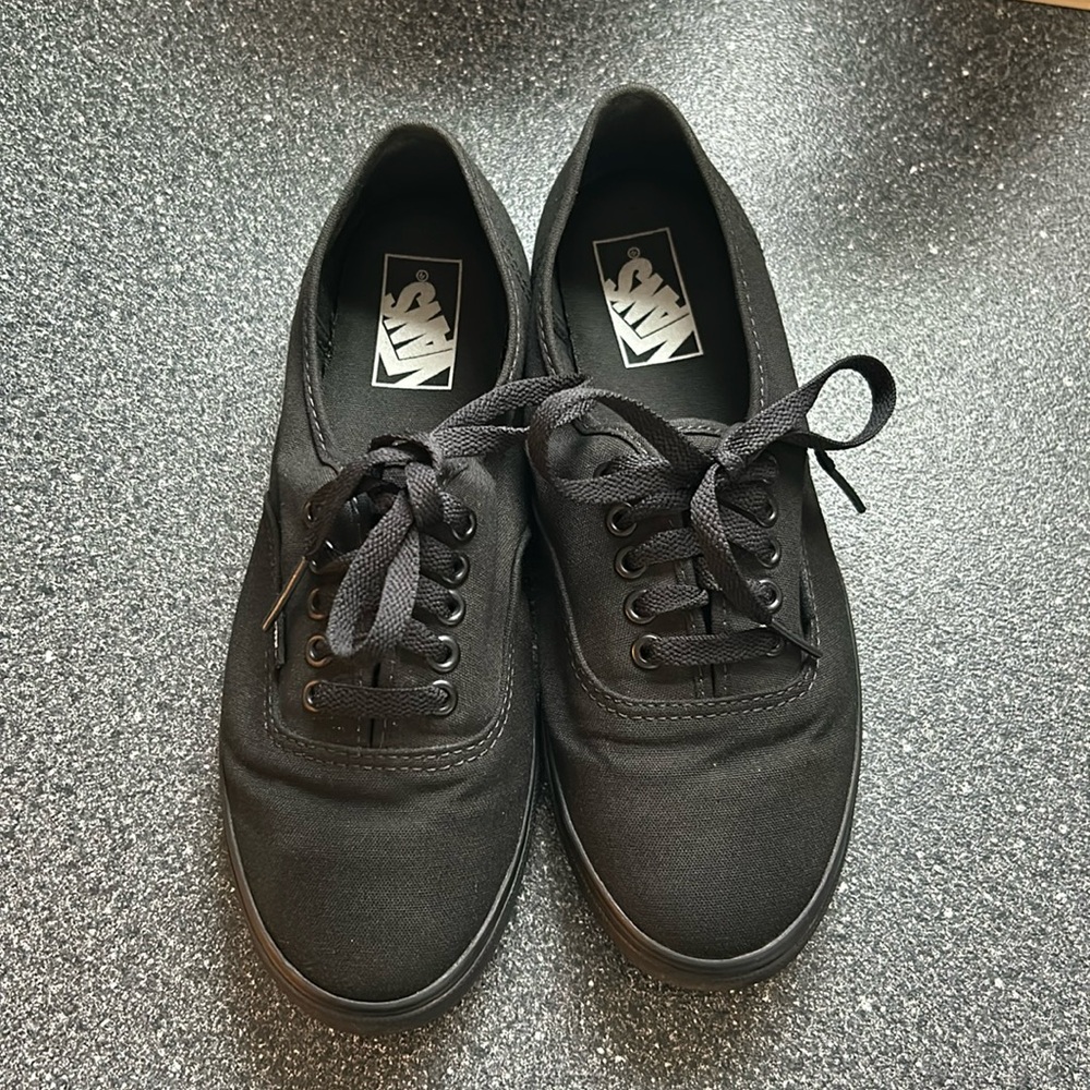 Vans Lo Pro, Black, size 7 men/8.5 women